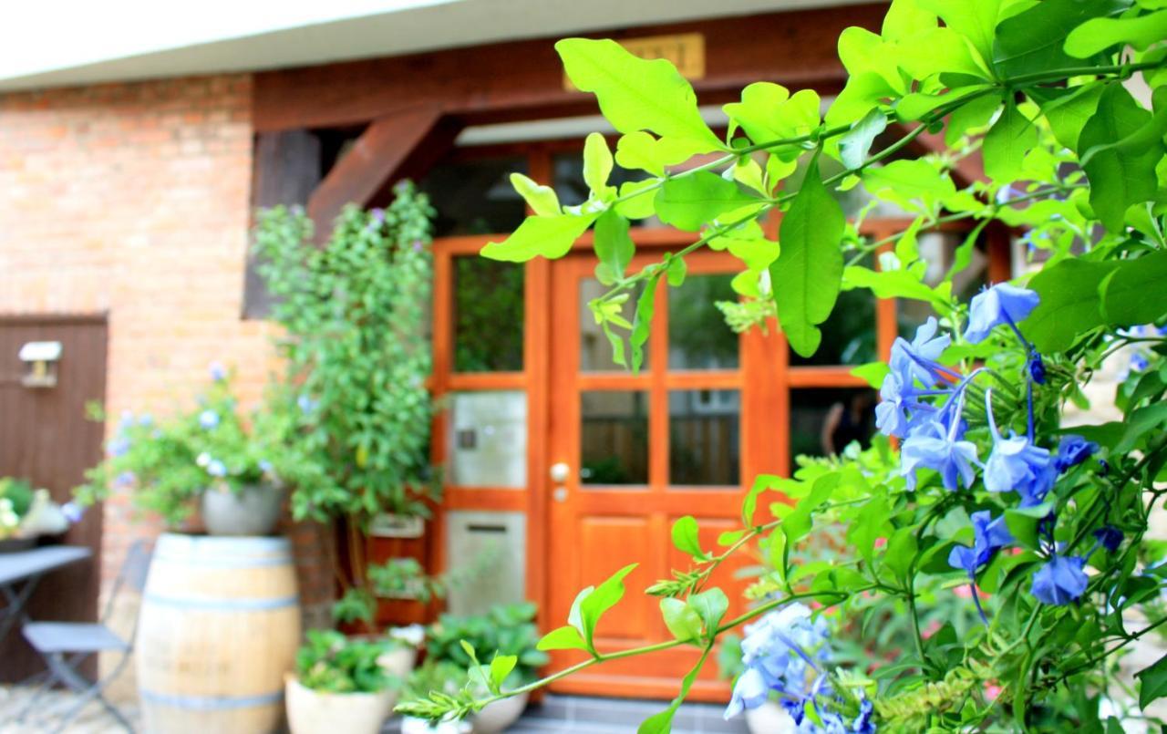 D & S Hotel & Ferienwohnungen Besigheim Ngoại thất bức ảnh